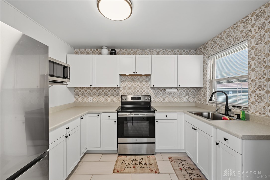 1608 Edendale Road Dayton, OH 45432 - Photo 8 of 39 Gallery Image 8