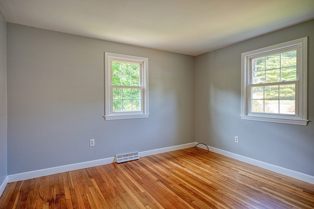 10 Town Line Road Burlington, MA 01803 - Photo 18 of 33 Gallery Image 18