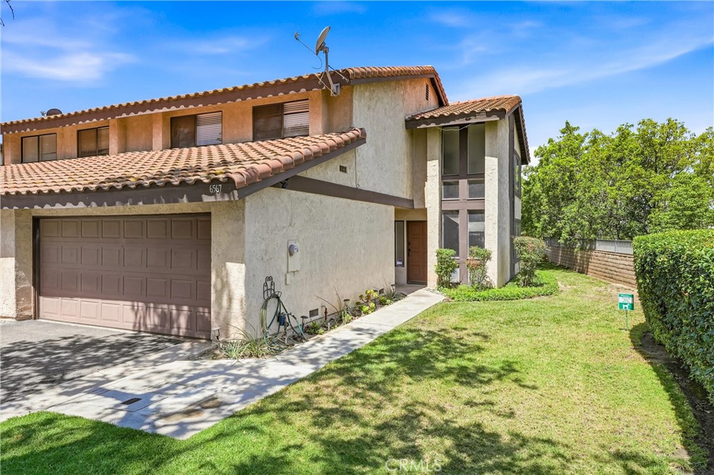 6567 Carioca Lane Riverside, CA 92506 - Photo 5 of 31