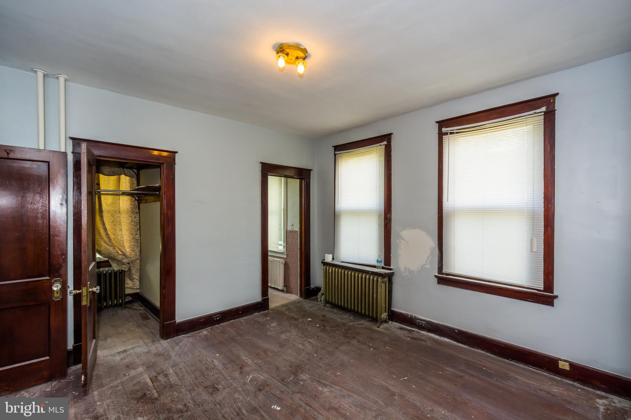 800 Walnut Avenue Baltimore, MD 21229 - Photo 21 of 38