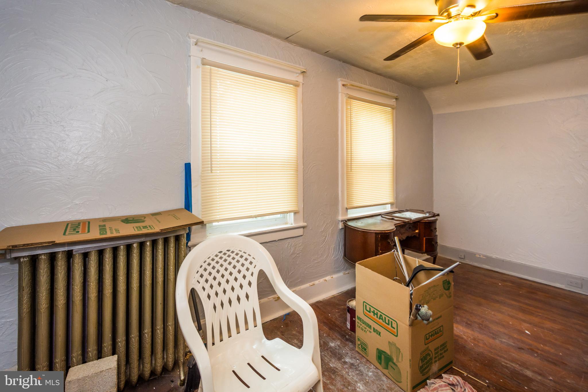 800 Walnut Avenue Baltimore, MD 21229 - Photo 23 of 38