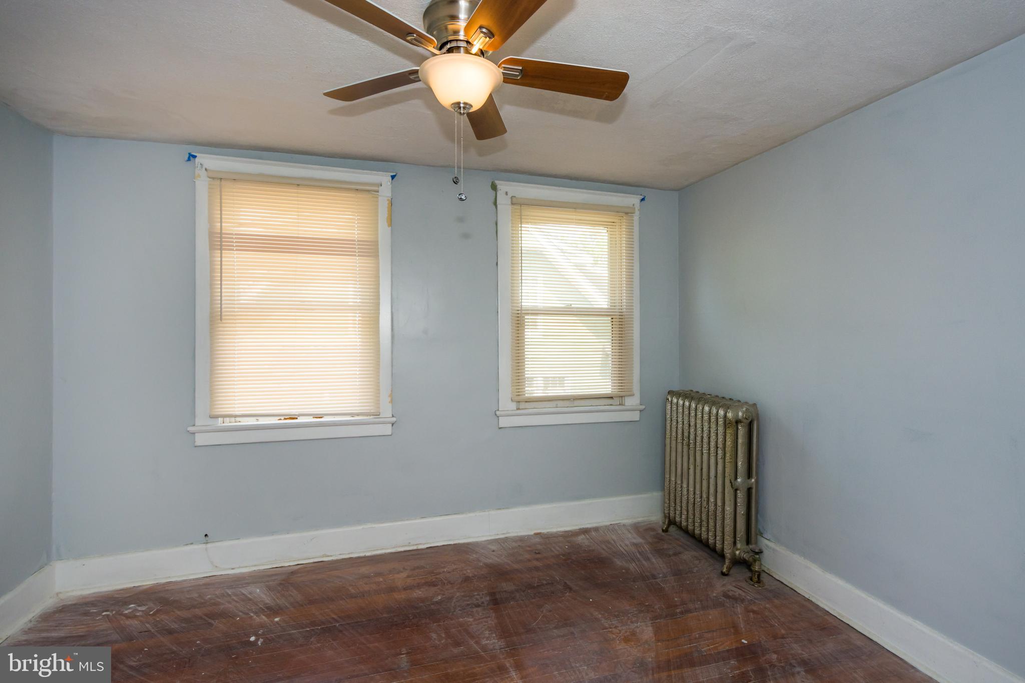 800 Walnut Avenue Baltimore, MD 21229 - Photo 26 of 38