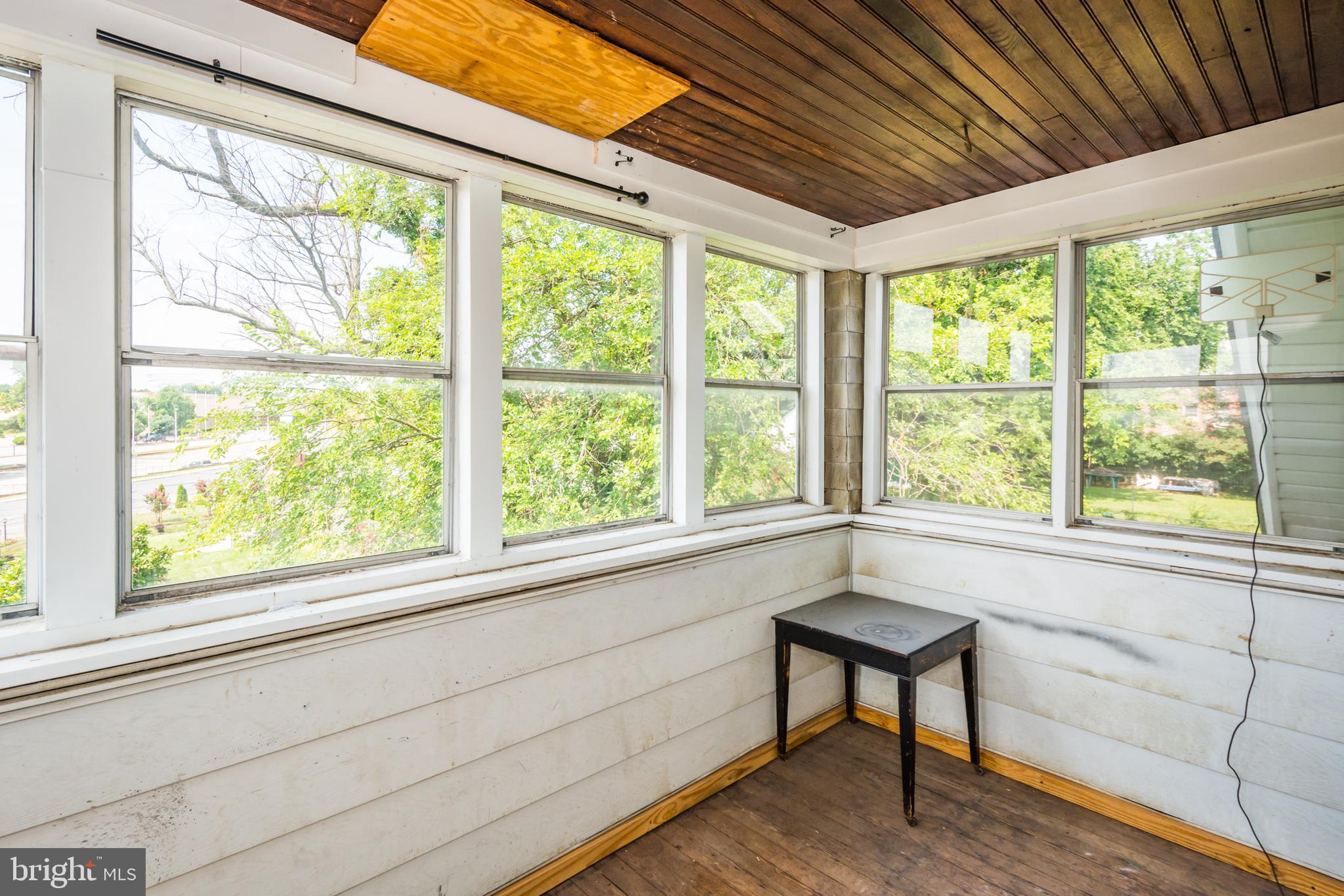 800 Walnut Avenue Baltimore, MD 21229 - Photo 31 of 38