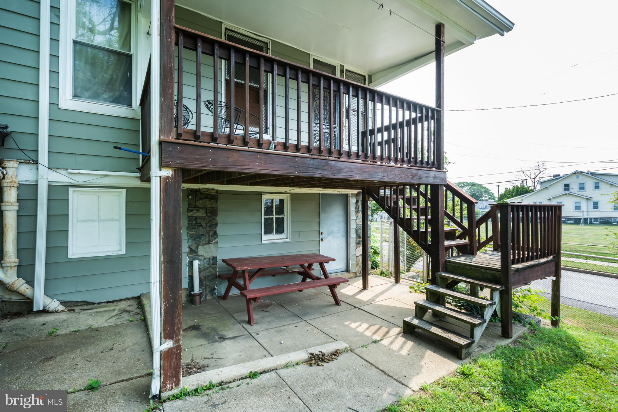 800 Walnut Avenue Baltimore, MD 21229 - Photo 33 of 38