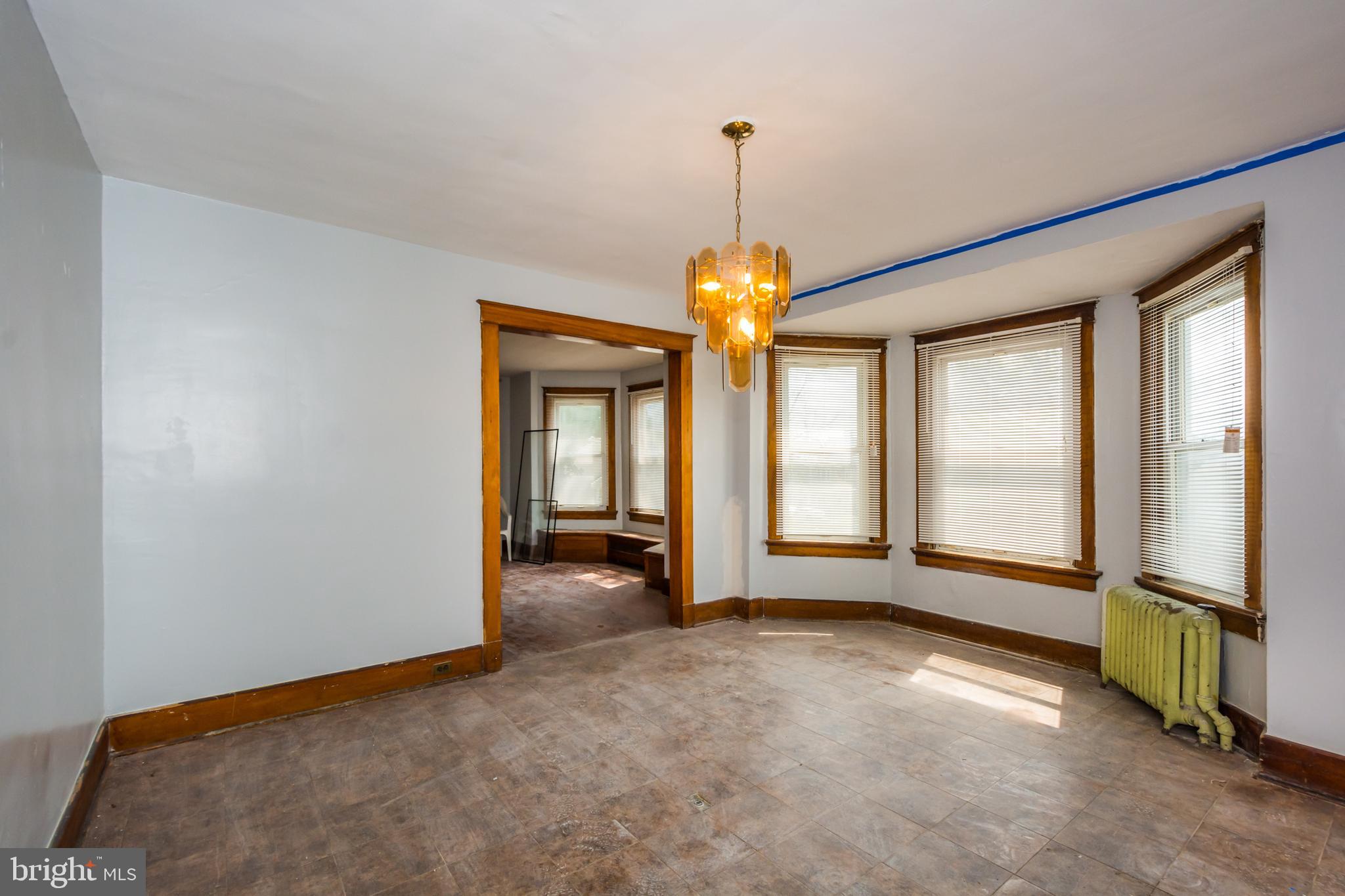 800 Walnut Avenue Baltimore, MD 21229 - Photo 9 of 38