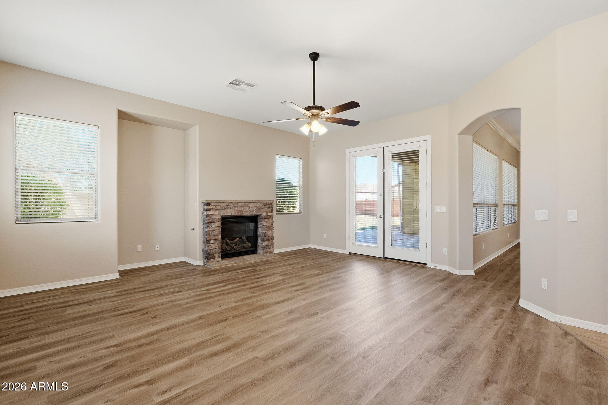 4626 South Marble Street Gilbert, AZ 85297 - Photo 15 of 53 011_ListerPros