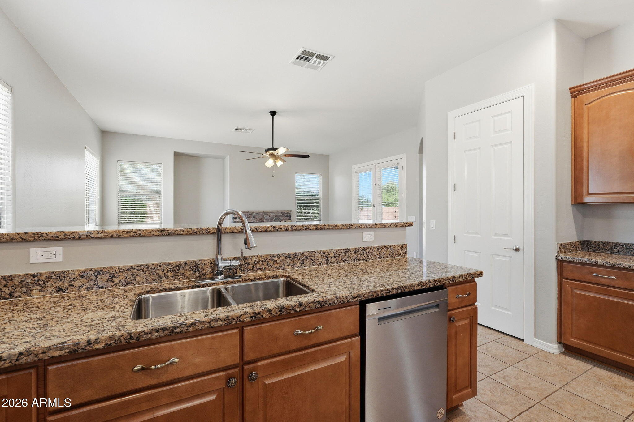 4626 South Marble Street Gilbert, AZ 85297 - Photo 22 of 53 018_ListerPros