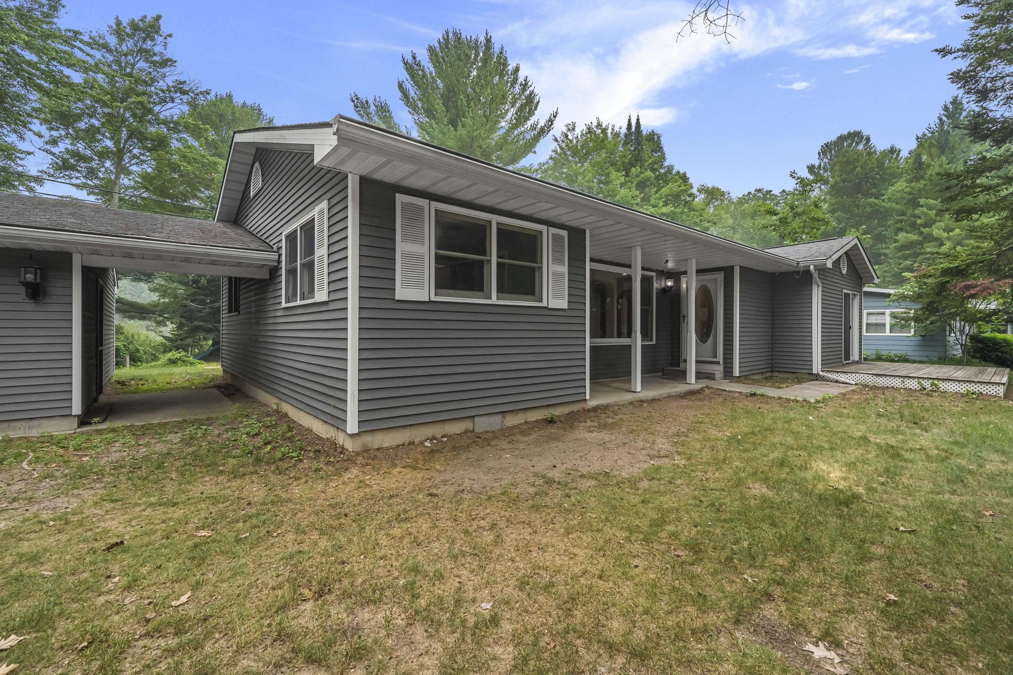 6586 Betsie River Road Interlochen, MI 49643 - Photo 25 of 42 1948362-8af061c2-b06e-4318-b1ce-b4399c9de7a0.JPG