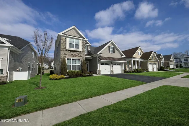 $1,150,000 | 39 Flagstone Court, Freehold, NJ 07728