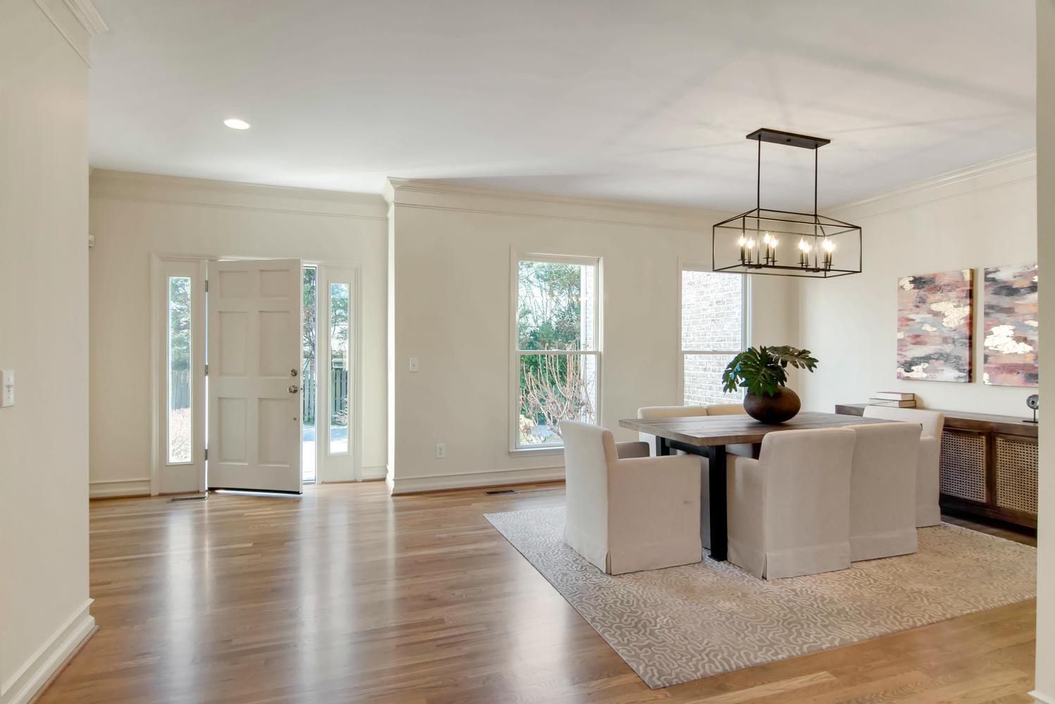3702 Hobbs Road Nashville, TN 37215 - Photo 3 of 28 Gallery Image 3