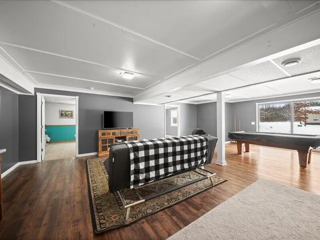 $879,000 | 2244 19 Mile Road, Kent City, MI 49330