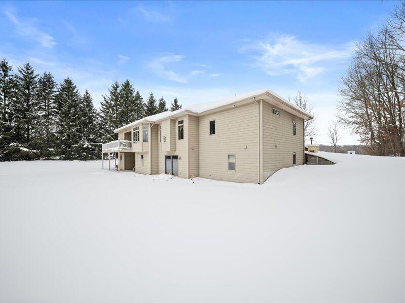 2244 19 Mile Road Kent City, MI 49330 - Photo 36 of 57 36-DSC_9685