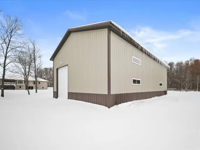 $879,000 | 2244 19 Mile Road, Kent City, MI 49330