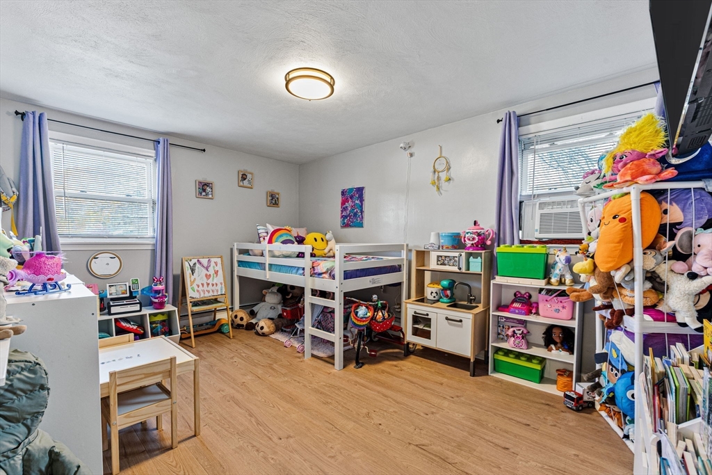 33 Michael Road Randolph, MA 02368 - Photo 21 of 38