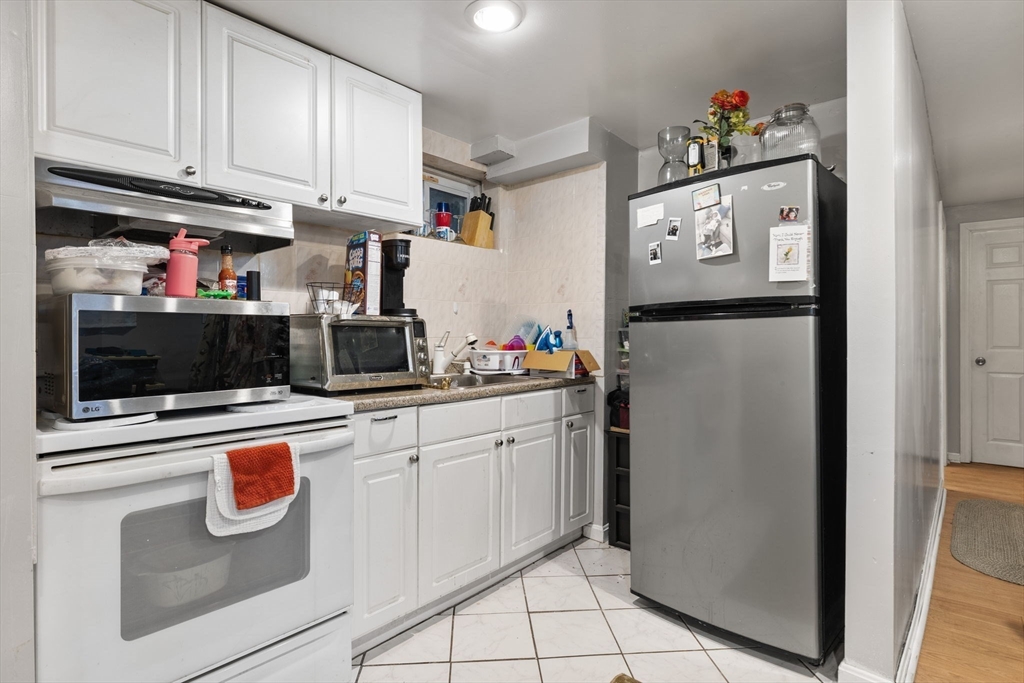 33 Michael Road Randolph, MA 02368 - Photo 26 of 38