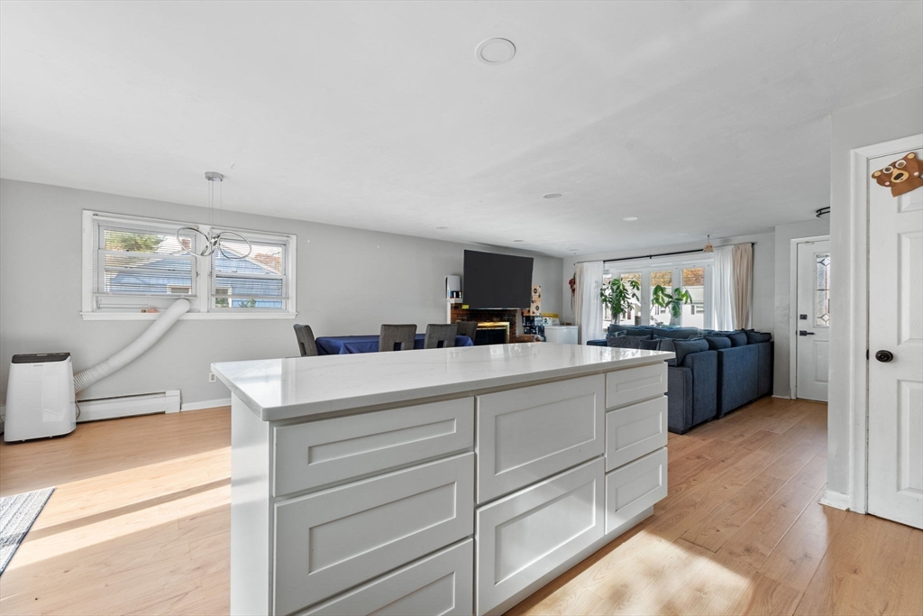 33 Michael Road Randolph, MA 02368 - Photo 6 of 38