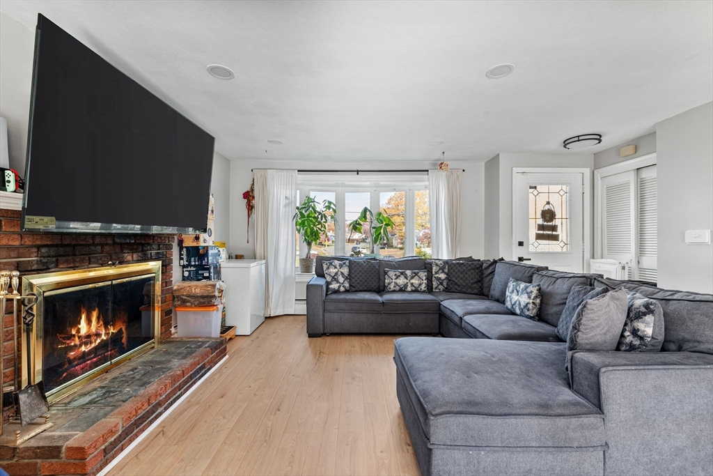 33 Michael Road Randolph, MA 02368 - Photo 10 of 38