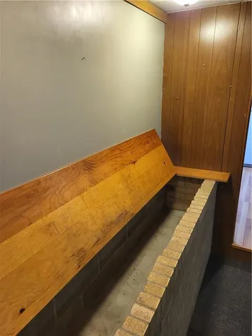 $185,000 | 2716 Appleton Avenue, Independence, MO 64052