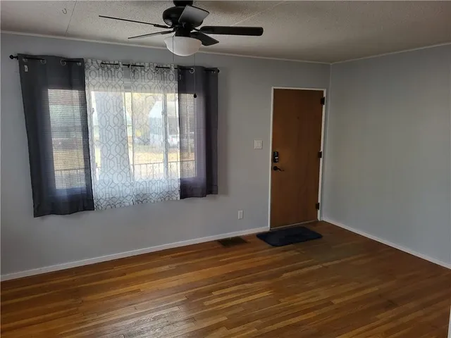 $185,000 | 2716 Appleton Avenue, Independence, MO 64052