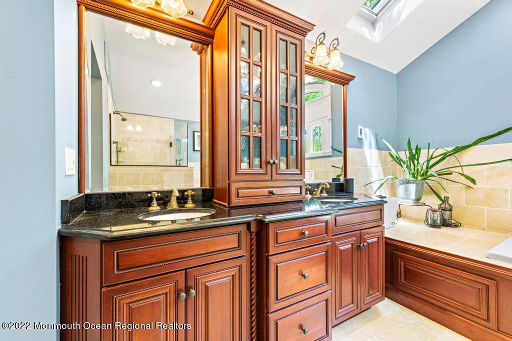 92 Heulitt Road Colts Neck, NJ 07722 - Photo 33 of 72 92HeulittPrint-60