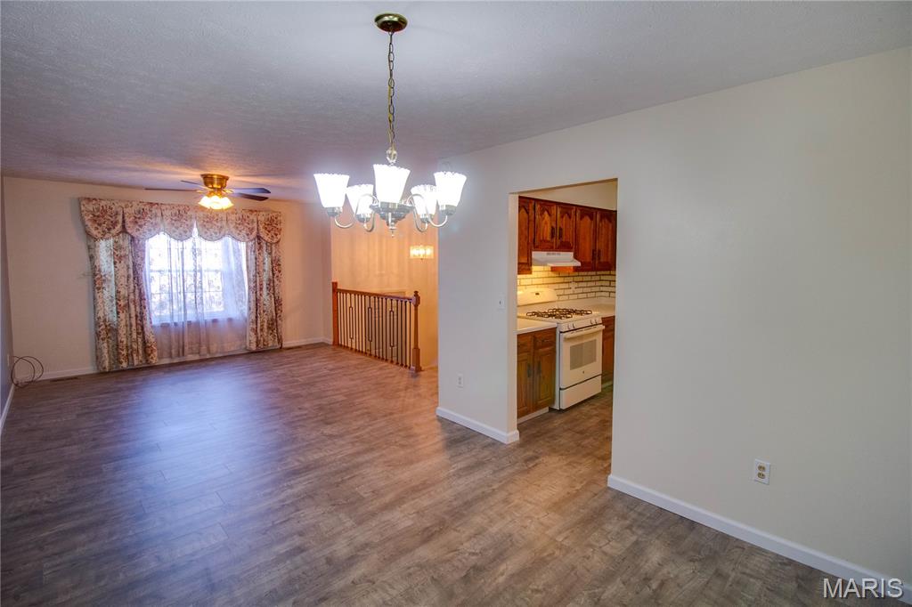 3711 Stanka Lane Godfrey, IL 62035 - Photo 11 of 42