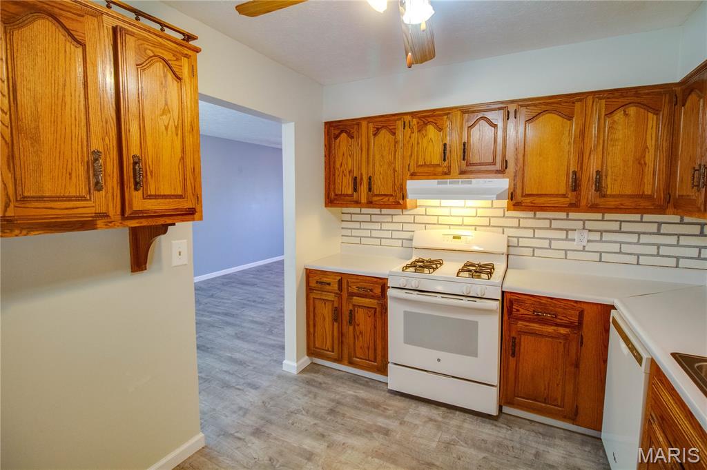 3711 Stanka Lane Godfrey, IL 62035 - Photo 13 of 42