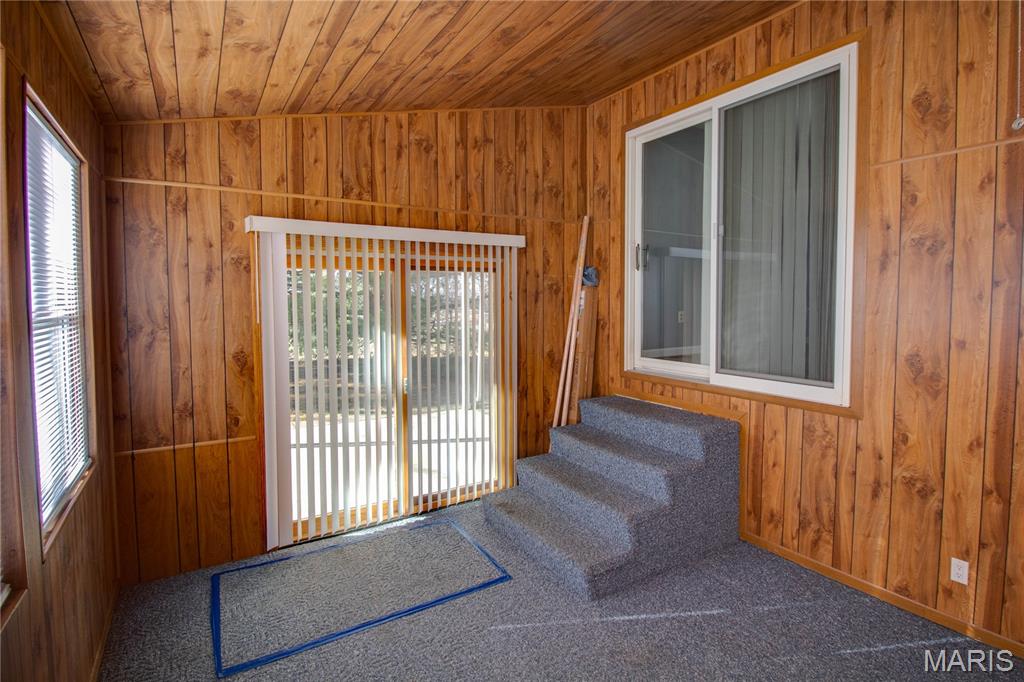 3711 Stanka Lane Godfrey, IL 62035 - Photo 18 of 42