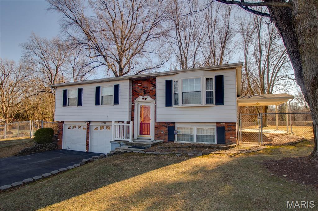 3711 Stanka Lane Godfrey, IL 62035 - Photo 2 of 42