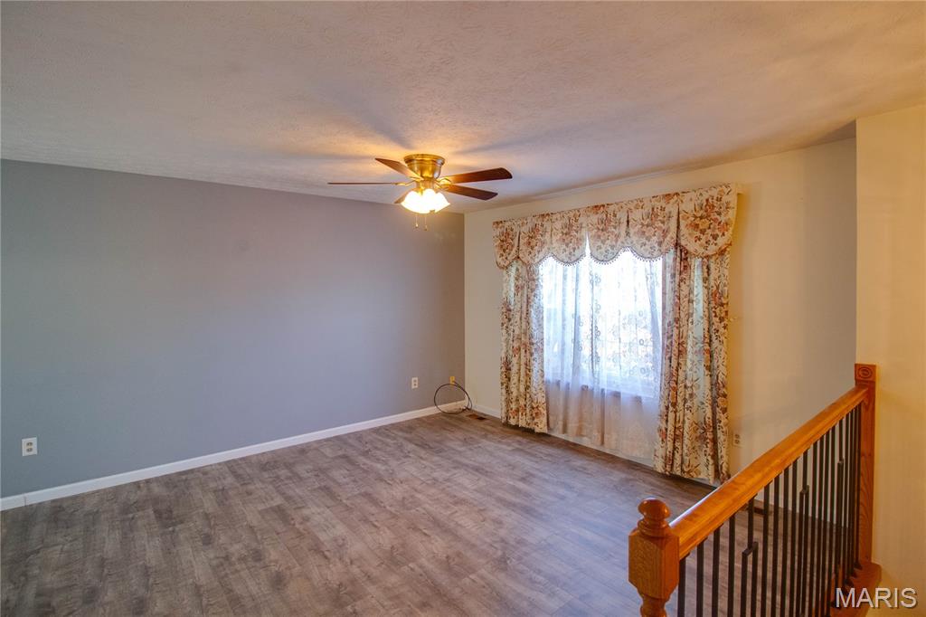 3711 Stanka Lane Godfrey, IL 62035 - Photo 8 of 42