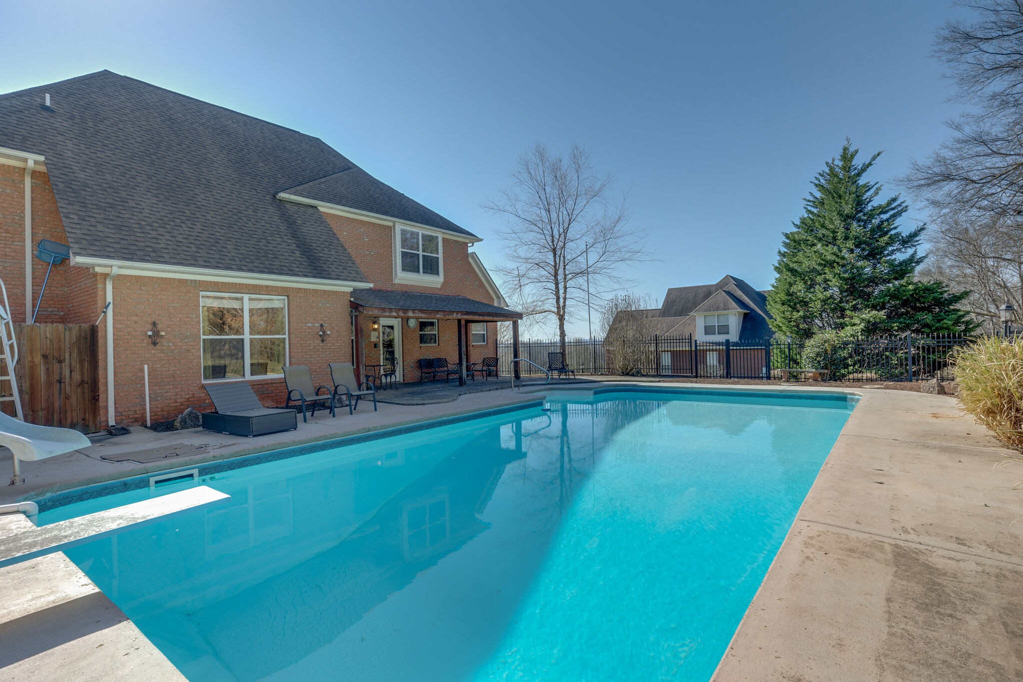 2017 Viewpointe Way Columbia, TN 38401 - Photo 23 of 24 a view of house with swimming pool outdoor seating