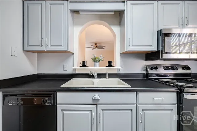 $1,695 | 10 Scuppers Court, Savannah, GA 31410