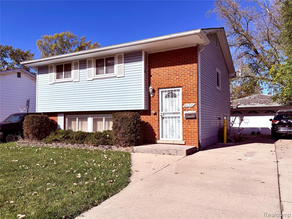 26206 Kitch Street Inkster, MI 48141 - Photo 9 of 21