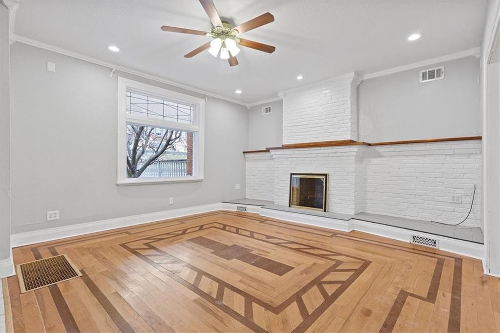 2926 Willett Road Pittsburgh, PA 15227 - Photo 9 of 39 Gallery Image 9
