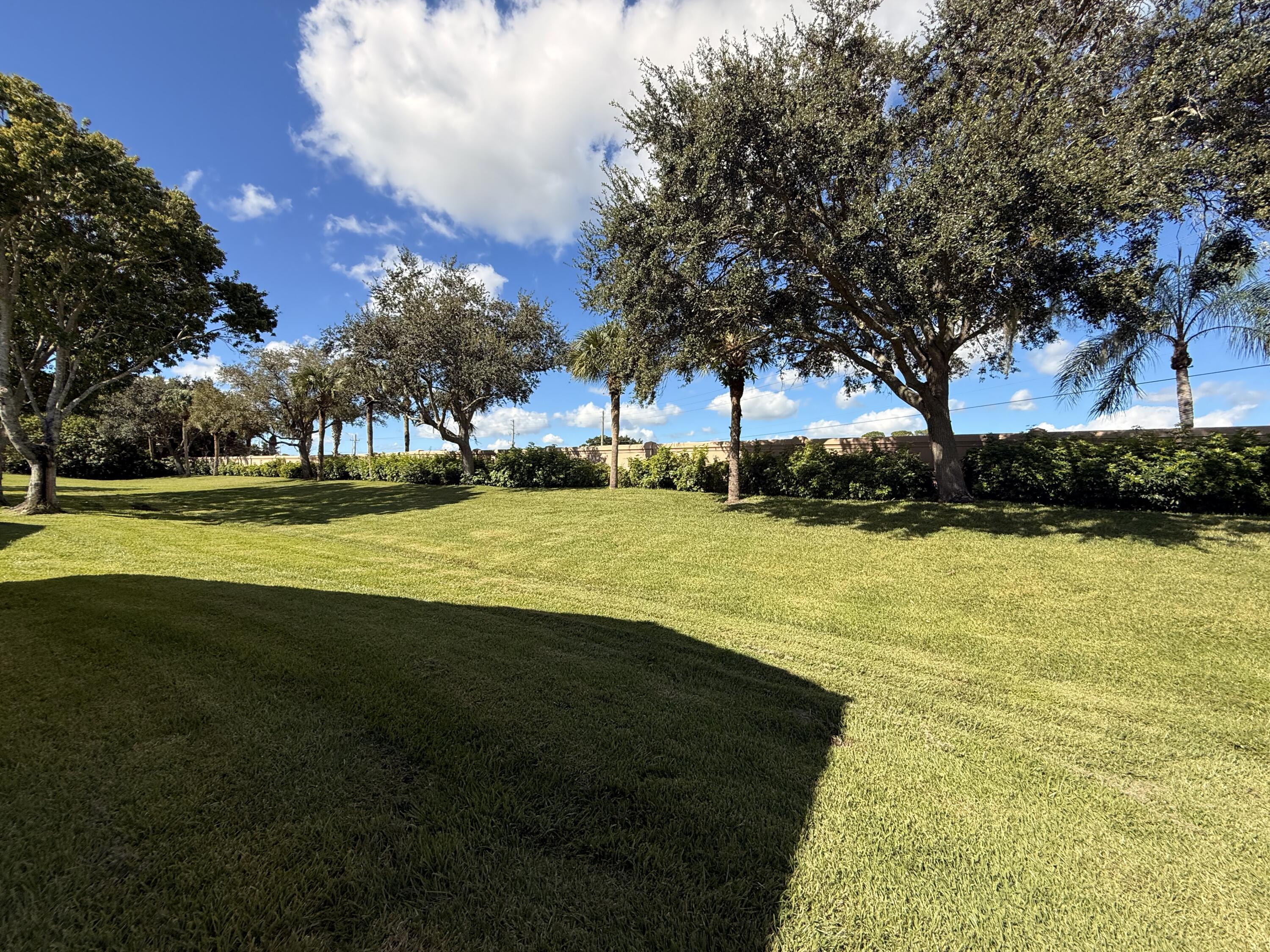 633 Northwest Whitfield Way Port St. Lucie, FL 34986 - Photo 14 of 30 IMG-0547