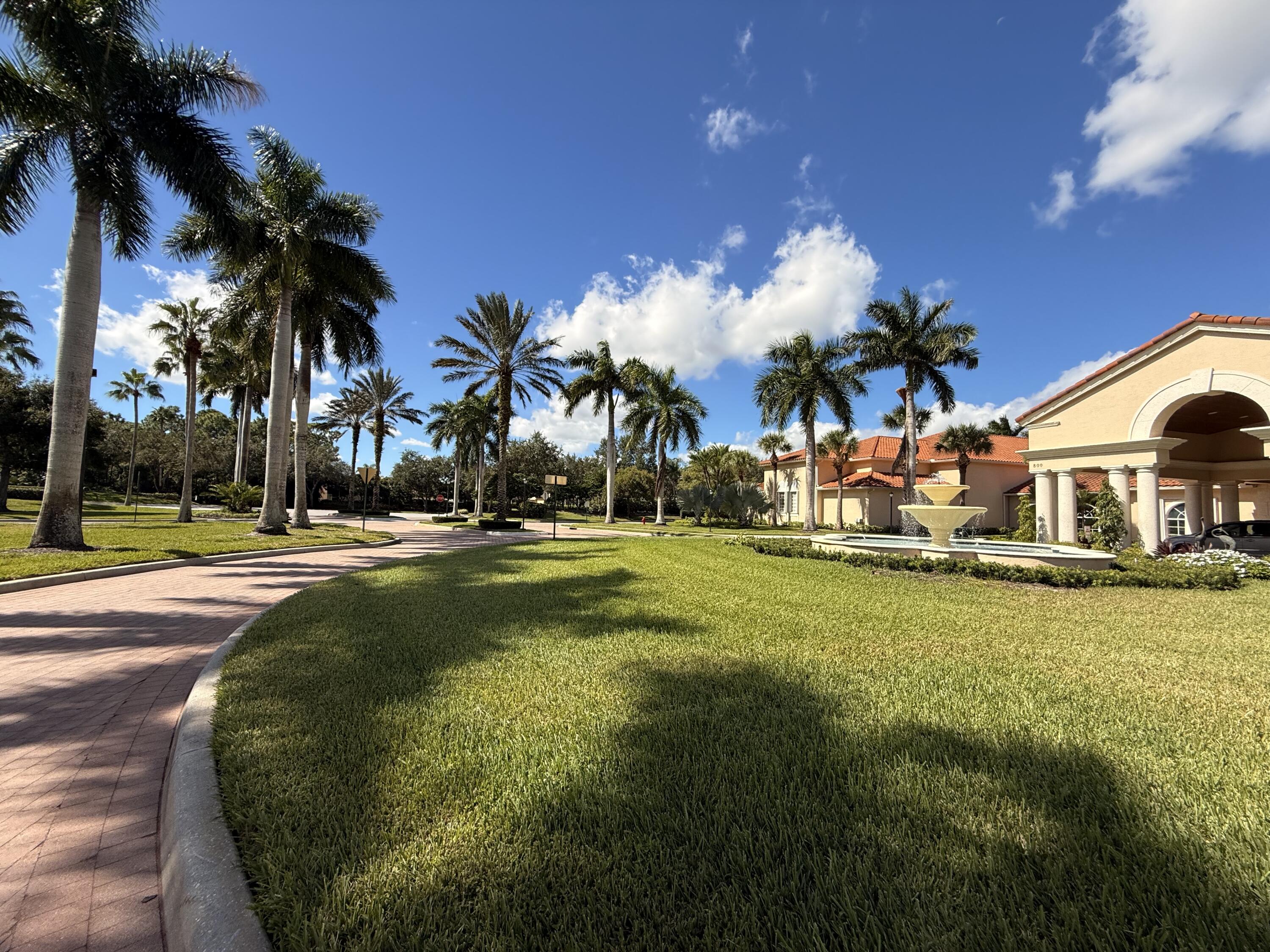 633 Northwest Whitfield Way Port St. Lucie, FL 34986 - Photo 16 of 30 IMG-0554