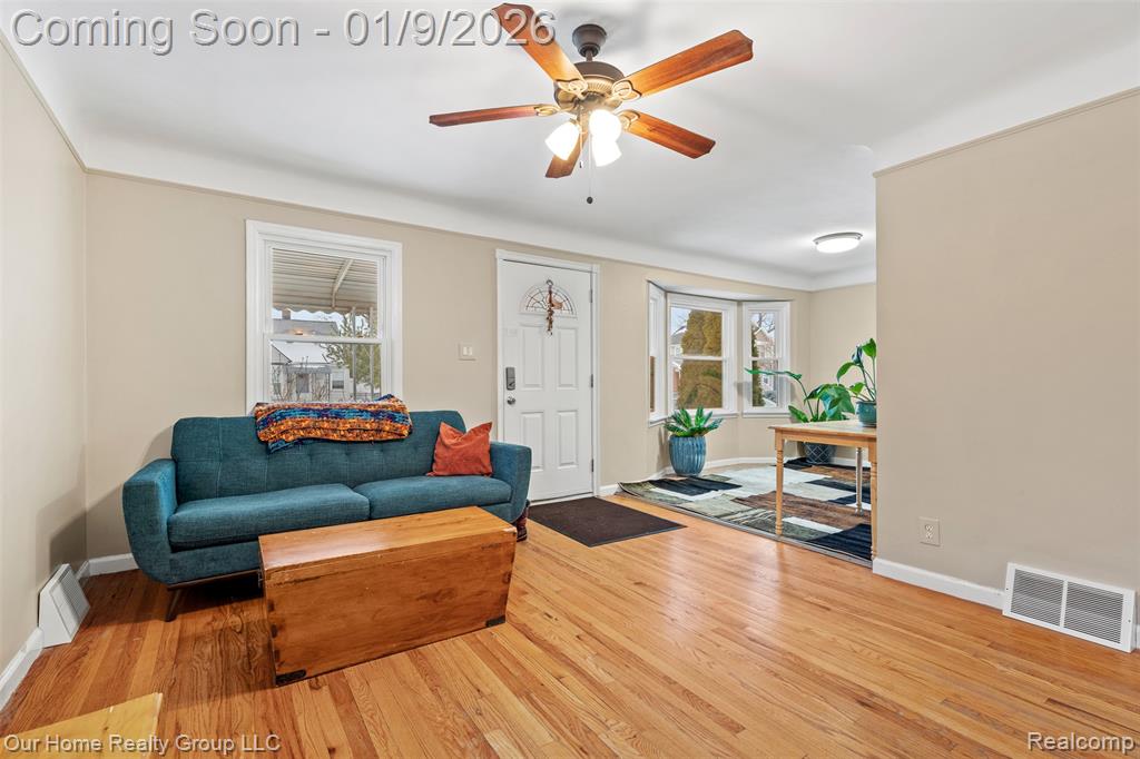 1660 Princeton Road Berkley, MI 48072 - Photo 5 of 34 Gallery Image 5