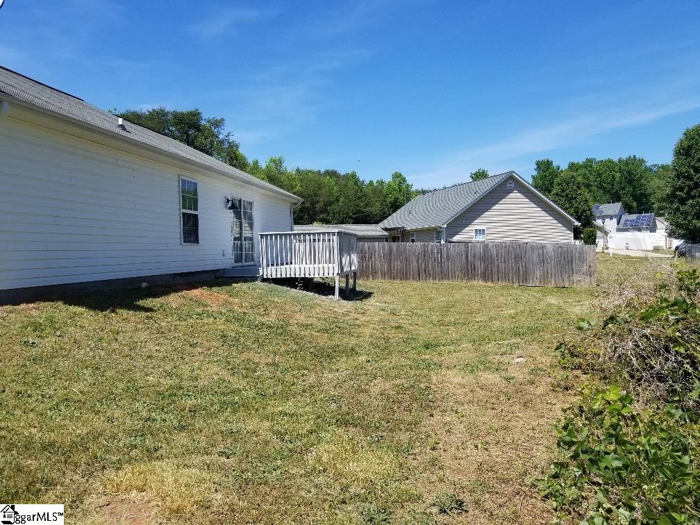 224 McConnell Road Taylors, SC 29687 - Photo 2 of 14