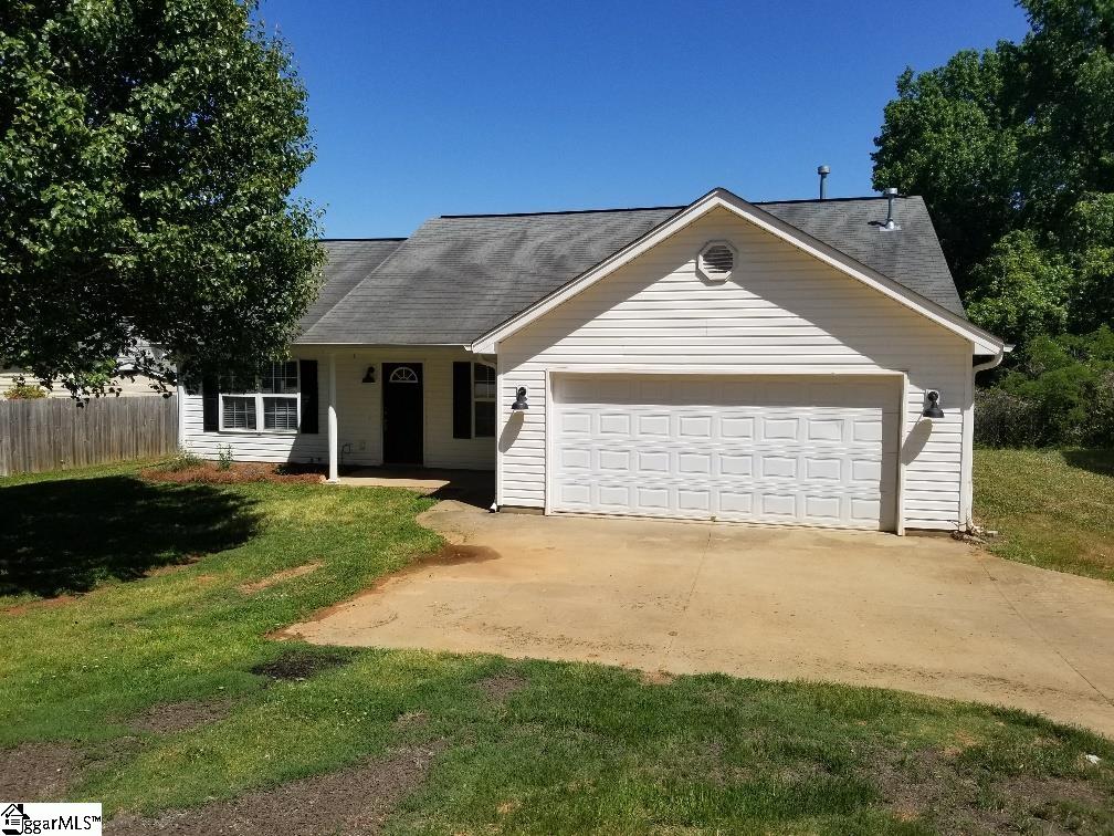 224 McConnell Road Taylors, SC 29687 - Photo 3 of 14