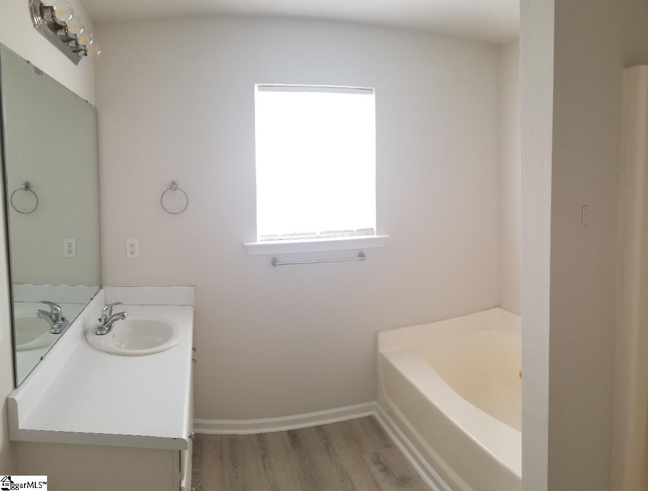 224 McConnell Road Taylors, SC 29687 - Photo 8 of 14