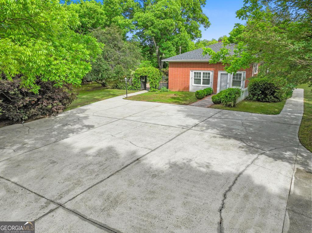 4263 Jackson Road Griffin, GA 30223 - Photo 23 of 53