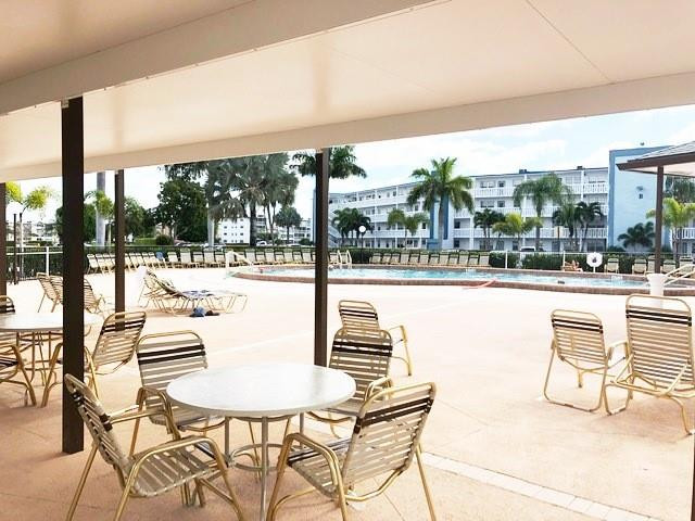 1057 Exeter, Unit 1057 Boca Raton, FL 33434 - Photo 4 of 64 Photo 4