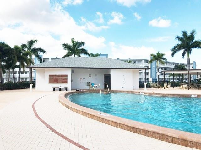 1057 Exeter, Unit 1057 Boca Raton, FL 33434 - Photo 5 of 64 Photo 5