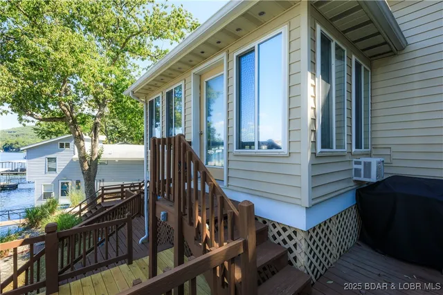 $575,000 | 189 Wa Ha Ma Court, Camdenton, MO 65020