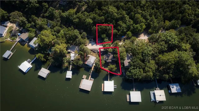 $575,000 | 189 Wa Ha Ma Court, Camdenton, MO 65020