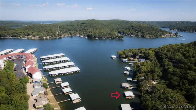 $575,000 | 189 Wa Ha Ma Court, Camdenton, MO 65020