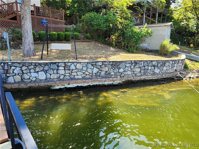 $575,000 | 189 Wa Ha Ma Court, Camdenton, MO 65020