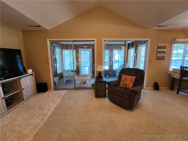 $575,000 | 189 Wa Ha Ma Court, Camdenton, MO 65020