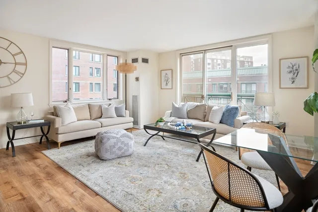 $799,000 | 10 Rogers Street, Unit 415, Cambridge, MA 02142