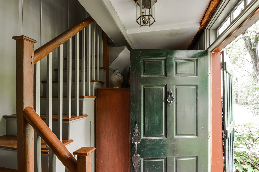 43 Collette Road Sturbridge, MA 01518 - Photo 3 of 30 Gallery Image 3