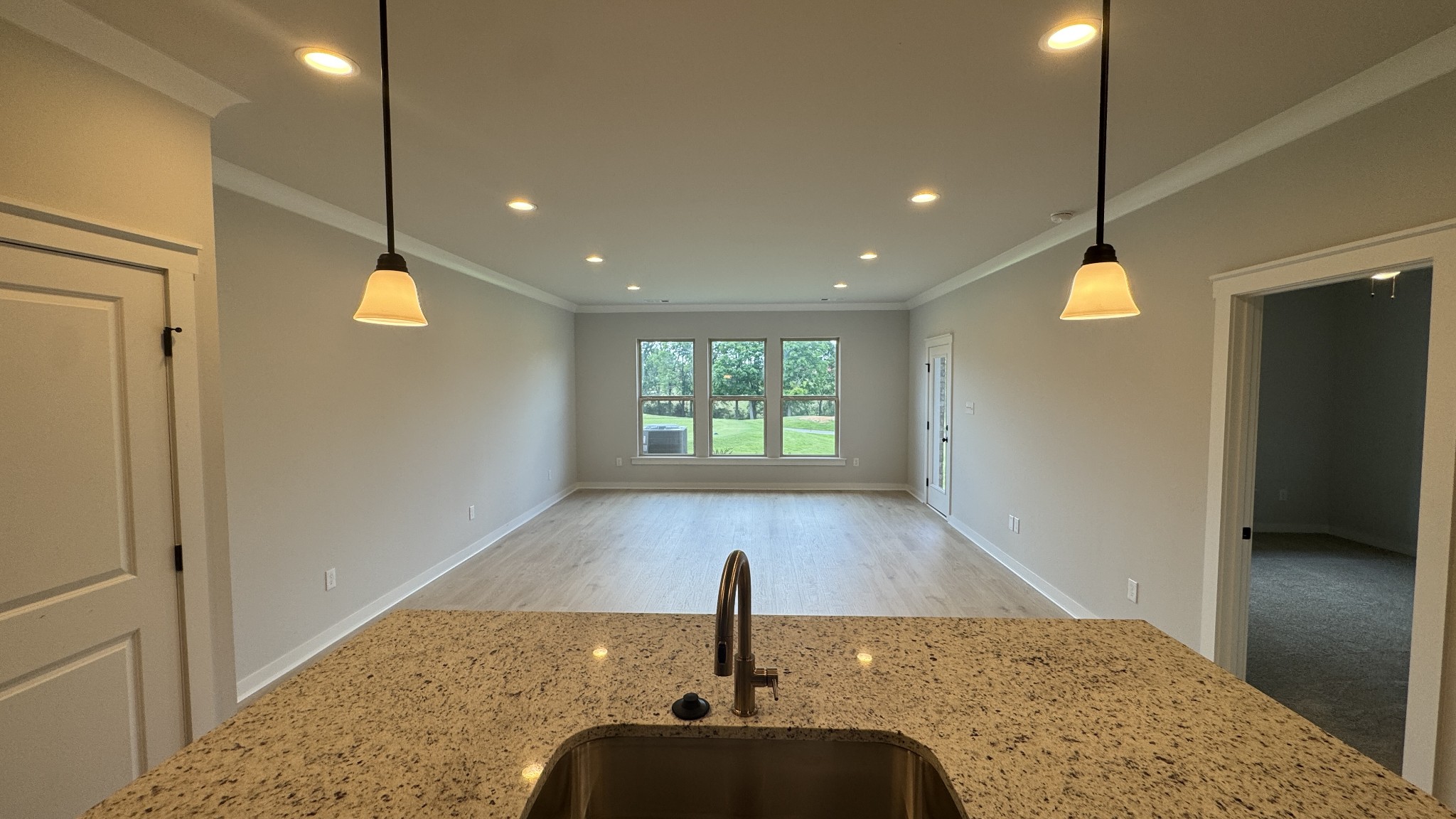 532 West Foxrun Springfield, TN 37172 - Photo 16 of 18